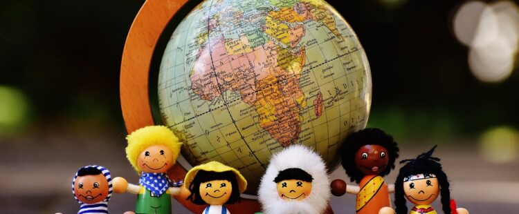 different nationalities, children, people, globe, worldwide, characters, wood, game characters, wooden figure, figure, puppet, fun, to play, toy, together, strong, friendship, children, globe, globe, globe, globe, globe, friendship